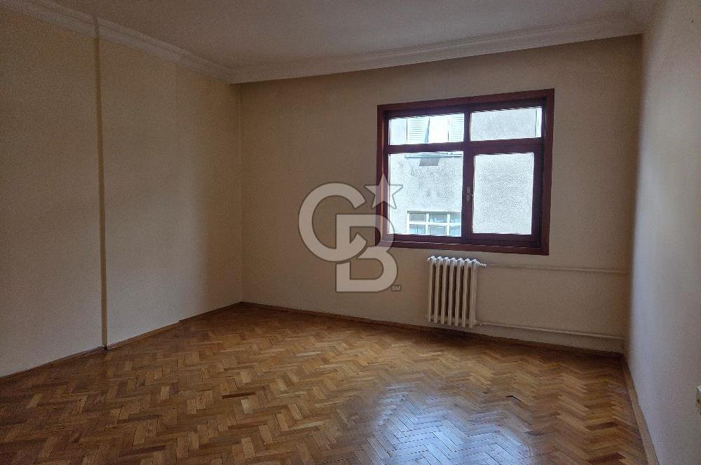 Bahçelievler 64. Sokak Satılık 4+1 daire