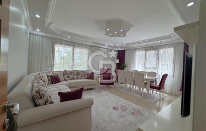YENİ GİRNE’NİN MERKEZİNDE SATILIK 3+1 ARA KAT FERAH DAİRE