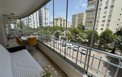 YENİ GİRNE’NİN MERKEZİNDE SATILIK 3+1 ARA KAT FERAH DAİRE