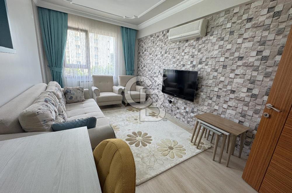 YENİ GİRNE’NİN MERKEZİNDE SATILIK 3+1 ARA KAT FERAH DAİRE
