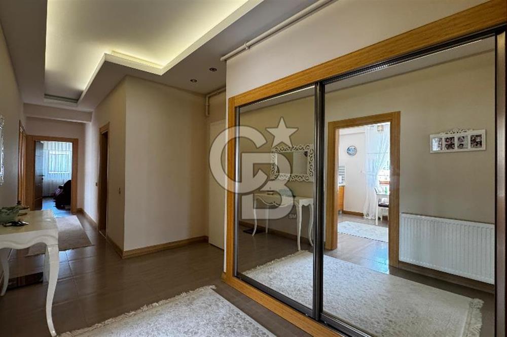 Atakum Güneş Evleri Sitesi'nde Satılık Lüks Daire