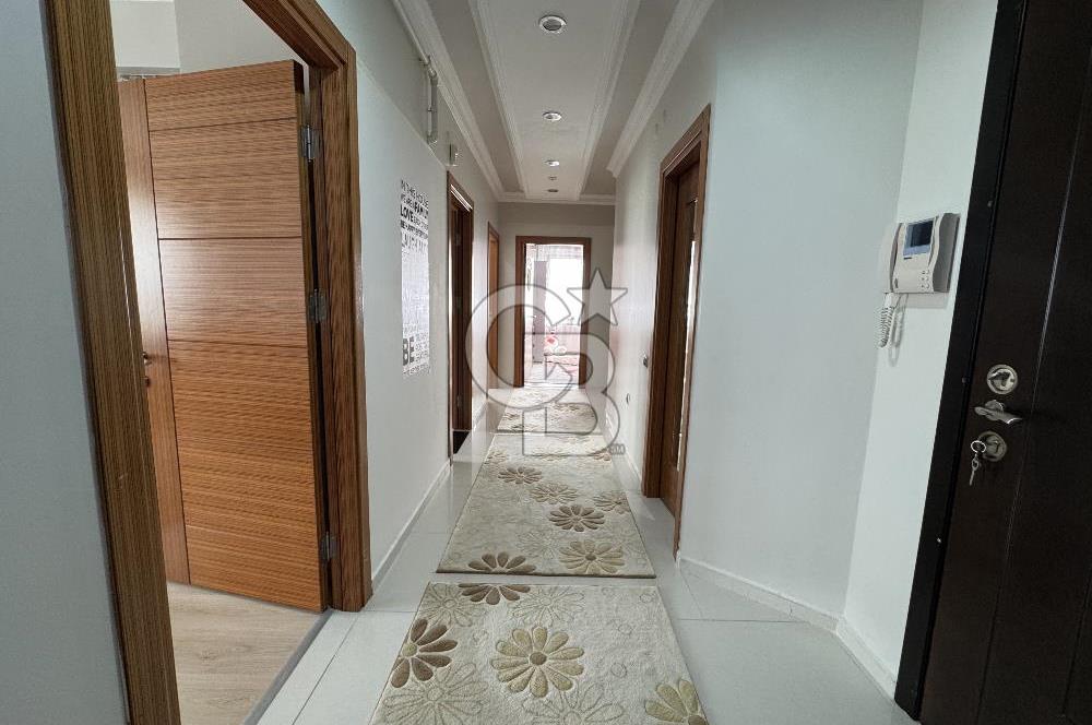 YENİ GİRNE’NİN MERKEZİNDE SATILIK 3+1 ARA KAT FERAH DAİRE