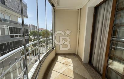 YENİ GİRNE’NİN MERKEZİNDE SATILIK 3+1 ARA KAT FERAH DAİRE