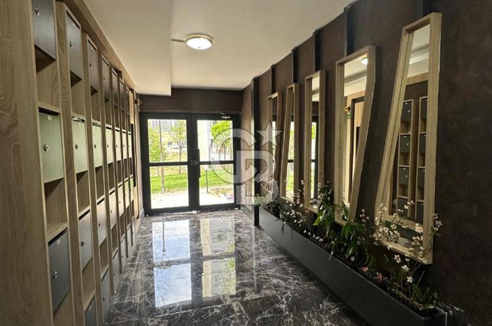 SİNCAN MEVLANA MAHALLESİNDE GENİŞ BALKON VE GENİŞ MUTFAKLI
