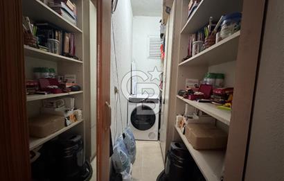 YENİ GİRNE’NİN MERKEZİNDE SATILIK 3+1 ARA KAT FERAH DAİRE
