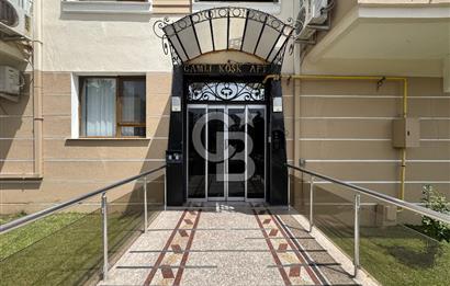 YENİ GİRNE’NİN MERKEZİNDE SATILIK 3+1 ARA KAT FERAH DAİRE