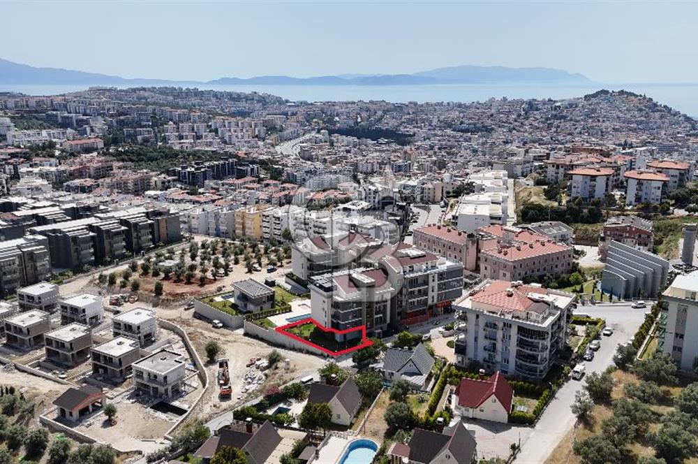 KUŞADASI TÜRKMEN MAHALLESİ 265 M2 BAHÇEYE SAHİP 2+1 DAİRE