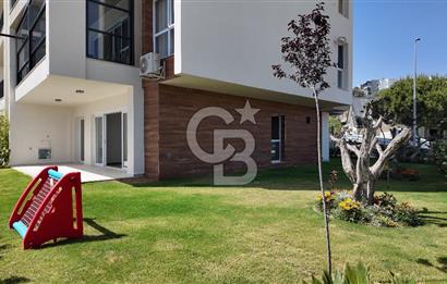 KUŞADASI TÜRKMEN MAHALLESİ 265 M2 BAHÇEYE SAHİP 2+1 DAİRE