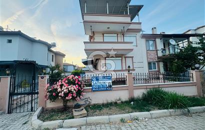 Yenifoça Gencelli'de Satılık 2+1 Villa