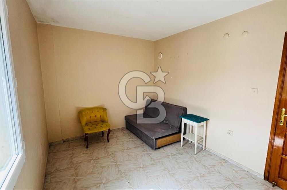 Foça Atatürk Mah. Kiralık 2+1 Daire