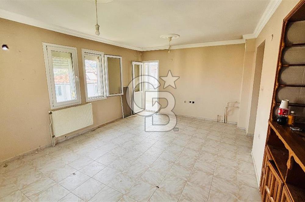 Foça Atatürk Mah. Kiralık 2+1 Daire