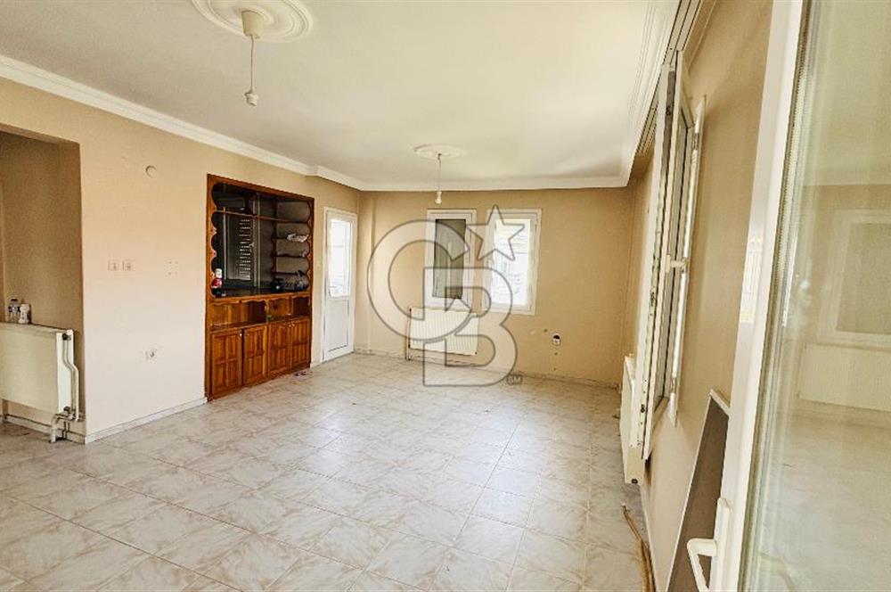 Foça Atatürk Mah. Kiralık 2+1 Daire