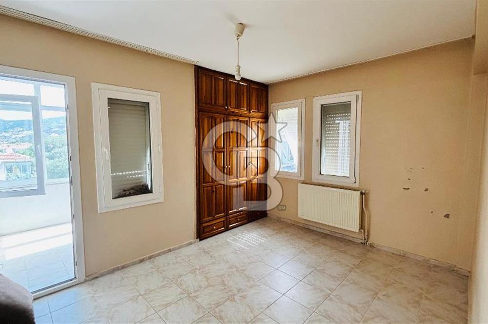 Foça Atatürk Mah. Kiralık 2+1 Daire