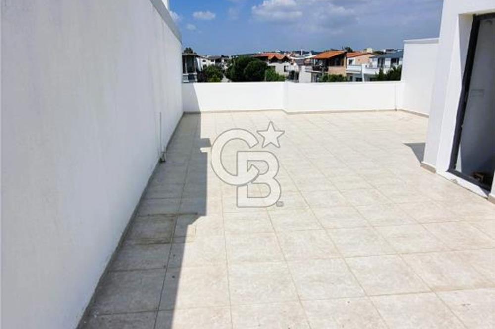 ALİAĞA-ŞAKRAN DENİZE 200M MESAFEDE SATILIK TERASLI DUBLEKS VİLLA