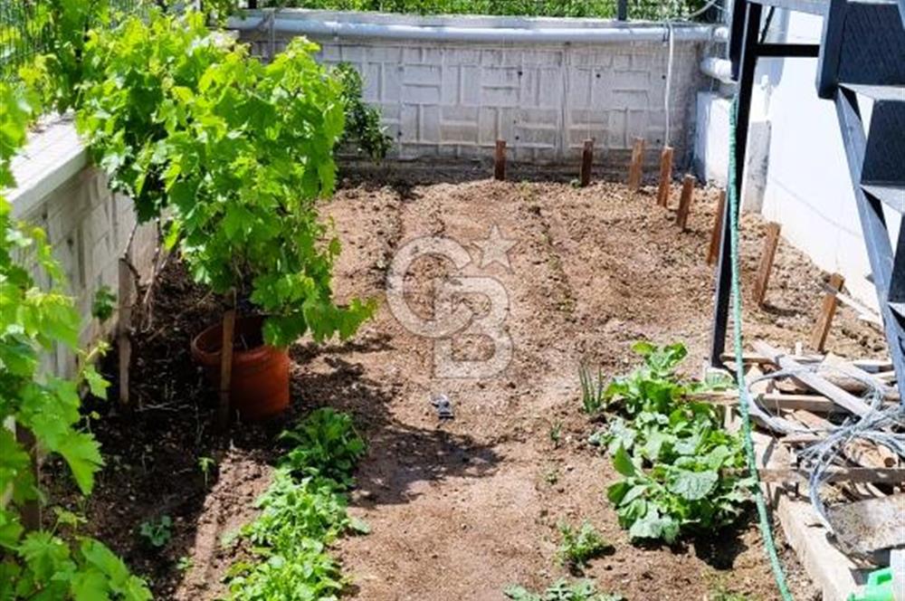 ALİAĞA-ŞAKRAN DENİZE 200M MESAFEDE SATILIK TERASLI DUBLEKS VİLLA