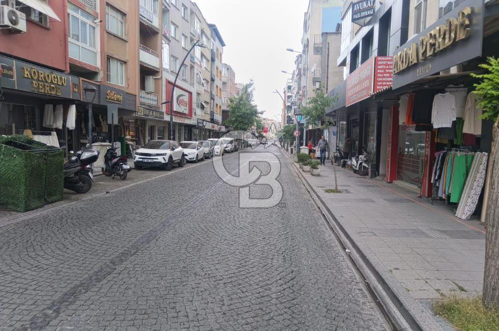 Akhisar 1.Nakliye Caddesinde Kiralık 3+1 Daire