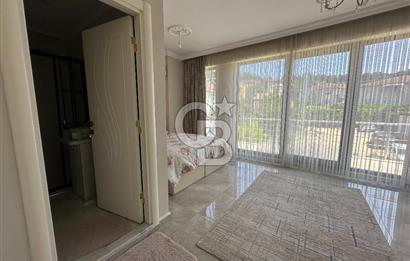 Sapanca Göl Mahallesinde Lüks 4+1 Villa