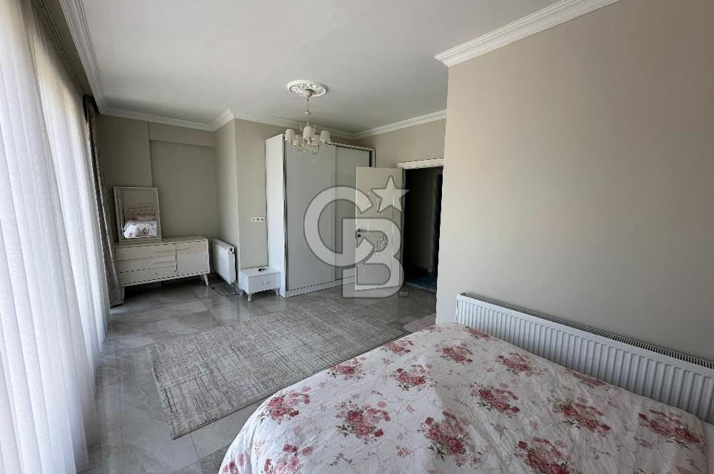 Sapanca Göl Mahallesinde Lüks 4+1 Villa