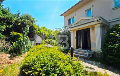 Kemerburgaz Site içi 6+1 , 350m2 Geniş Bahçeli Villa