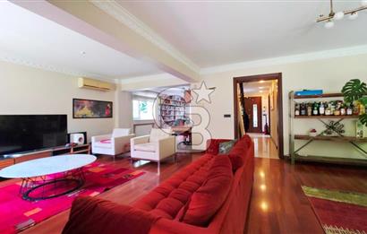 Kemerburgaz Site içi 6+1 , 350m2 Geniş Bahçeli Villa