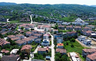Sapanca Göl Mahallesinde Lüks 4+1 Villa