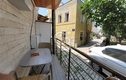 Yenifoça Merkezde Satılık Villa