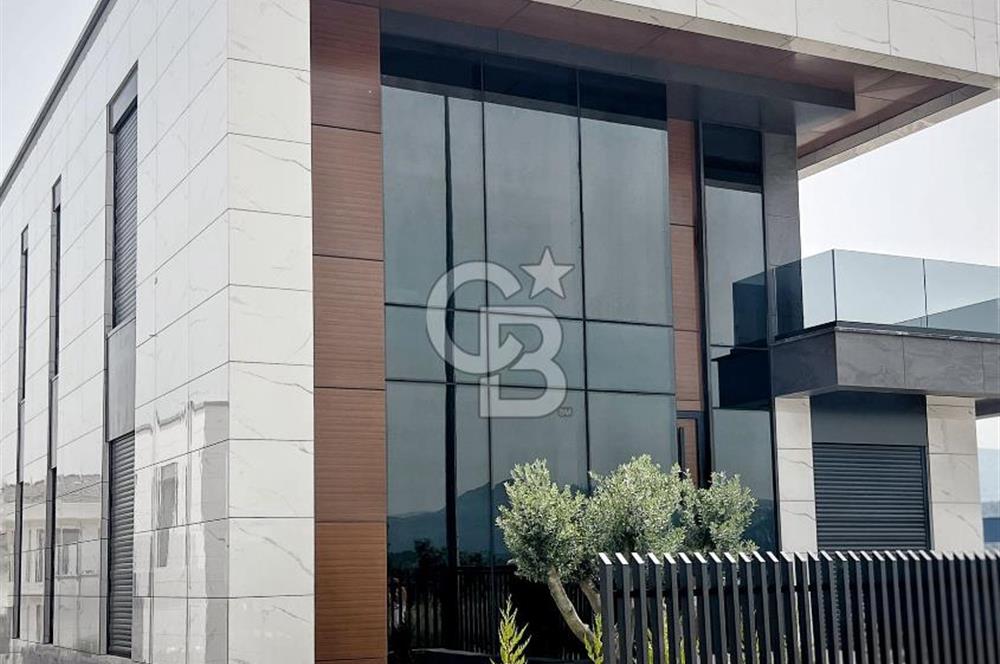 BURSA GÜMÜŞTEPE'DE MODERN MİMARİLİ 6+2 ULTRA LÜKS VİLLA