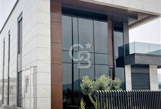 BURSA GÜMÜŞTEPE'DE MODERN MİMARİLİ 6+2 ULTRA LÜKS VİLLA