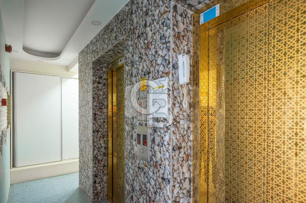 KARŞIYAKA MEDİKALPOİNT YANINDA EŞYALI SATILIK 3+1 LÜKS DAİRE
