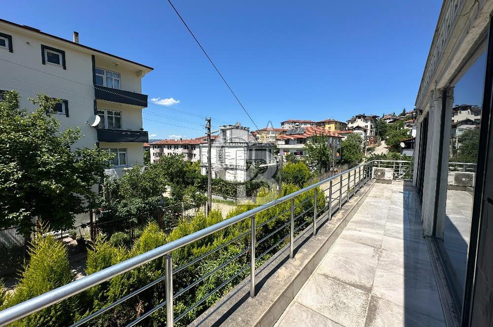 Lüks 4+1 Villa Kapalı Havuzlu, Saunalı, Eşyalı!