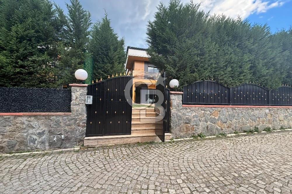 SAPANCANIN GÖZDESİ: KIRKPINAR'DA MÜSTAKİL HAVUZLU LÜX VİLLA