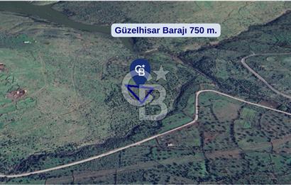 Karakuzu'da Manisa Yoluna 200 m.- 5.600 m2 Satılık Tarla