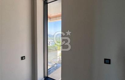 BURSA GÜMÜŞTEPE'DE MODERN MİMARİLİ 6+2 ULTRA LÜKS VİLLA