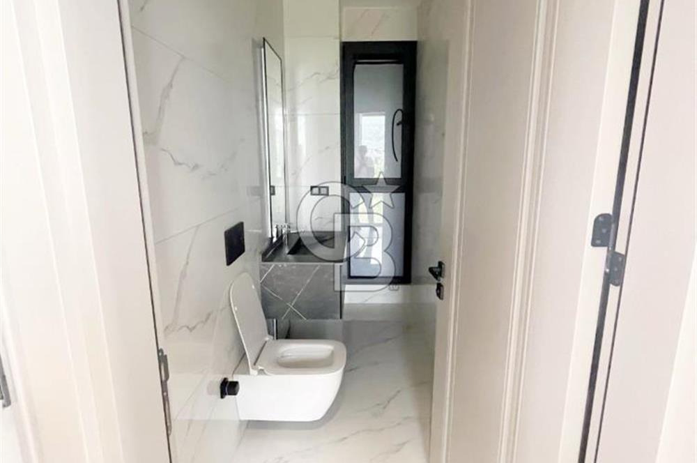 BURSA GÜMÜŞTEPE'DE MODERN MİMARİLİ 6+2 ULTRA LÜKS VİLLA