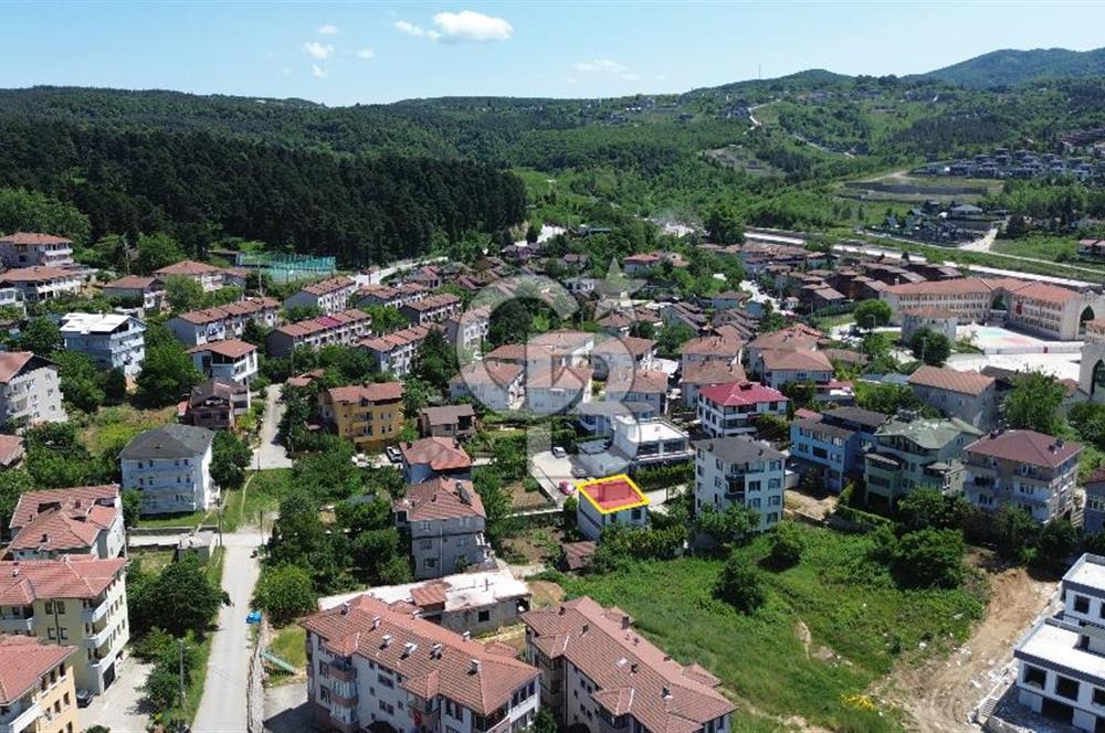 Sapanca Göl Mahallesinde Lüks 4+1 Villa