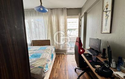 İZMİR NARLIDERE ÇAMTEPE MAHALLESİ’NDE SATILIK KÖŞE DAİRE!