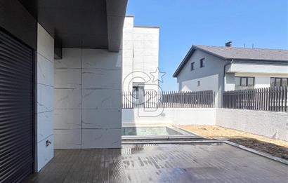 BURSA GÜMÜŞTEPE'DE MODERN MİMARİLİ 6+2 ULTRA LÜKS VİLLA