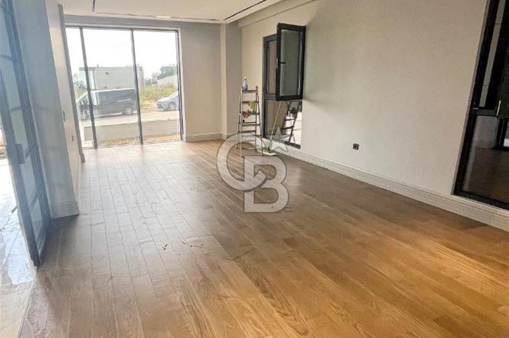 BURSA GÜMÜŞTEPE'DE MODERN MİMARİLİ 6+2 ULTRA LÜKS VİLLA