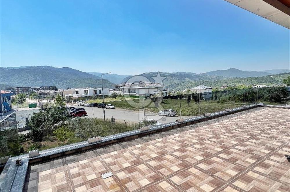 BURSA GÜMÜŞTEPE'DE MODERN MİMARİLİ 6+2 ULTRA LÜKS VİLLA