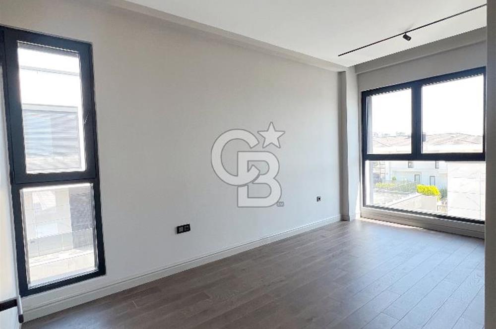 BURSA GÜMÜŞTEPE'DE MODERN MİMARİLİ 6+2 ULTRA LÜKS VİLLA