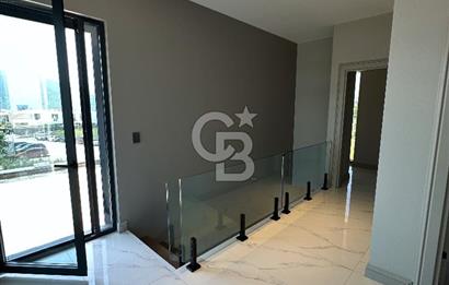 BURSA GÜMÜŞTEPE'DE MODERN MİMARİLİ 6+2 ULTRA LÜKS VİLLA