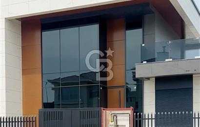 BURSA GÜMÜŞTEPE'DE MODERN MİMARİLİ 6+2 ULTRA LÜKS VİLLA