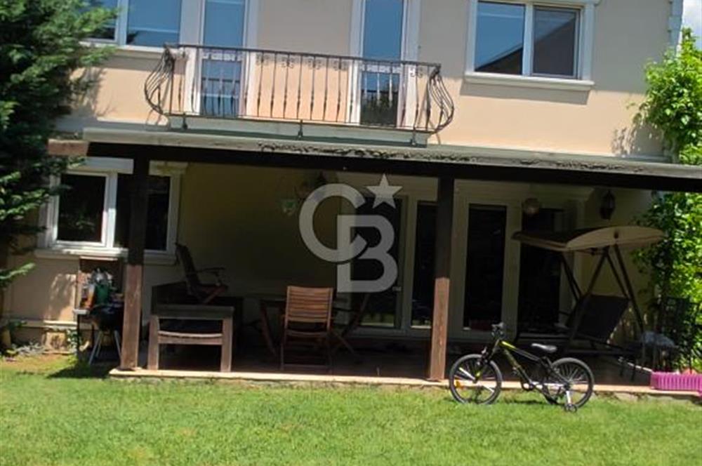 Kemerburgaz Site içi 6+1 , 350m2 Geniş Bahçeli Villa