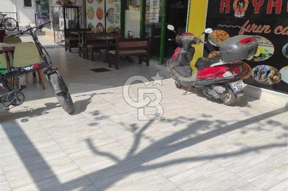 BORNOVA HAŞİM İŞCAN CADDESİ ÜZERİNDE MERKEZİ KONUMDA