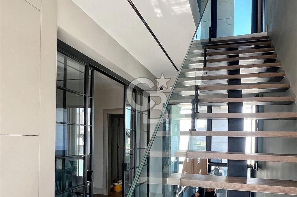 BURSA GÜMÜŞTEPE'DE MODERN MİMARİLİ 6+2 ULTRA LÜKS VİLLA