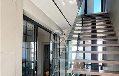 BURSA GÜMÜŞTEPE'DE MODERN MİMARİLİ 6+2 ULTRA LÜKS VİLLA