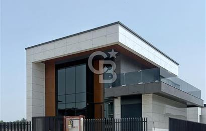 BURSA GÜMÜŞTEPE'DE MODERN MİMARİLİ 6+2 ULTRA LÜKS VİLLA