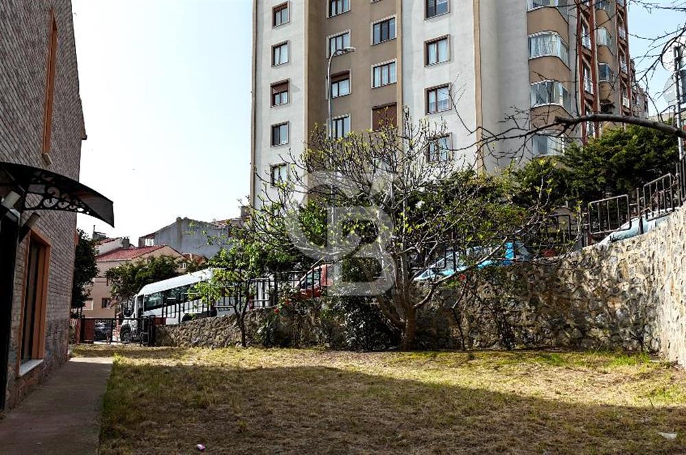 KOŞUYOLU BARBAROS MAH YENİLENMİŞ KÖŞE PARSEL SATILIK MÜSTAKİL EV