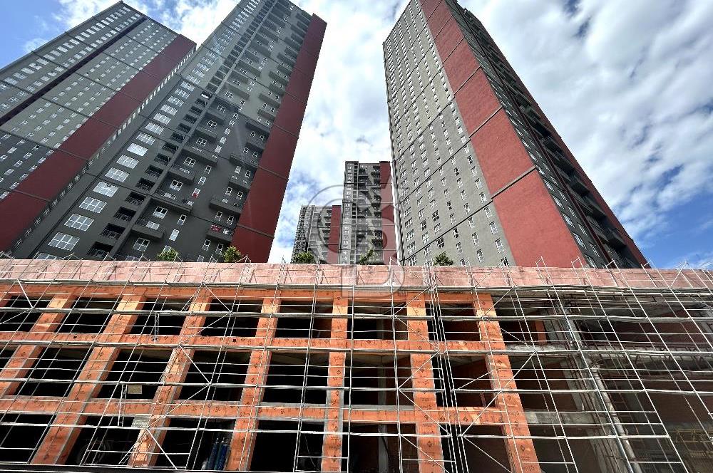 ÖDÜL İSTANBUL BEYLİKDÜZÜ - SATILIK 753 m² 3 KATLI TİCARİ ALAN