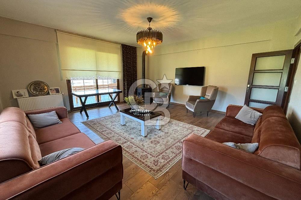 Doğayla İç İçe, Eşyalarıyla Hazır! Mudurnuda 284 m² Müstakil